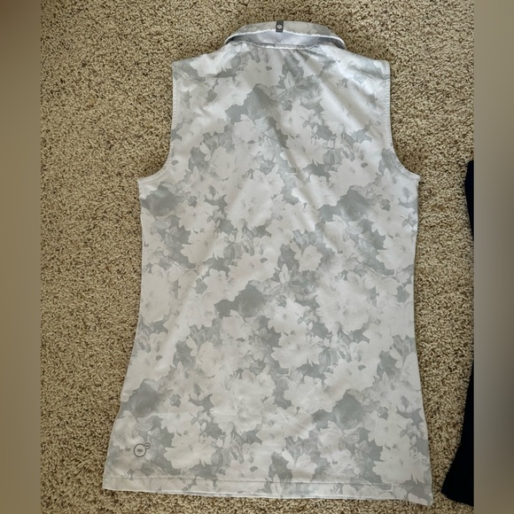 2 Puma Tops - Picture 3 of 9